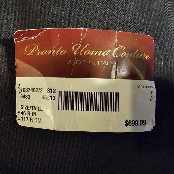 Men's Suit - Picture 3 of 6